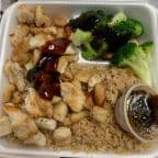 Best Chicken (Hibachi Dinner) comes with salad in Biloxi, MS